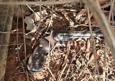 Homem diz que foi 'provocado' e confessa assassinato de mulher e amigo