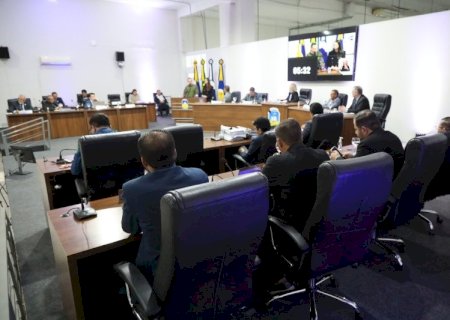 Vereadores concluem votação da Lei Orçamentária antes do recesso parlamentar