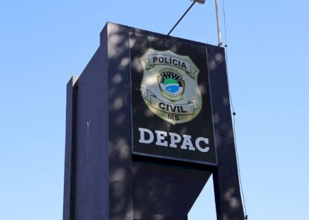 Mulher tem quase R$ 4 mil retirados da conta após celular apresentar bloqueio em Dourados