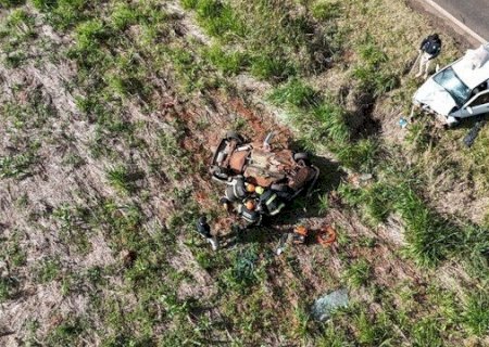 Acidente mata uma pessoa e deixa outras 5 feridas na BR-376