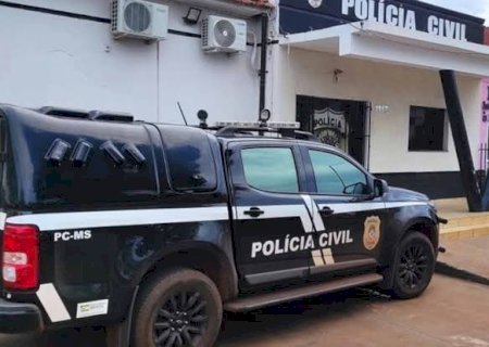 Mãe denuncia marido após flagrá-lo em 'contato físico' com a filha de 12 anos
