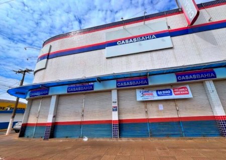Casas Bahia fecha duas lojas no centro de Dourados