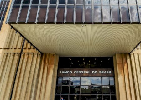 Banco Central reduz projeção de crescimento da economia para 1,8%