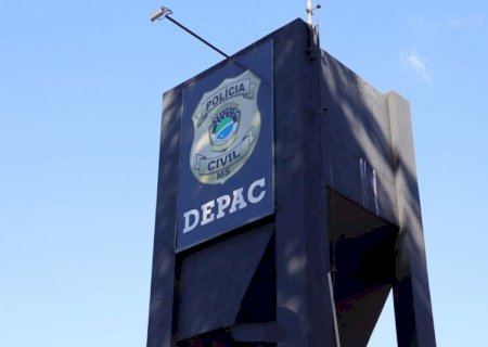 'CLT do tráfico': menor é flagrada com skunk e diz receber 'salário' para vender drogas