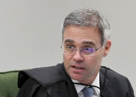 Mendonça usou pedido do partido Novo para afastar diretor-geral da PF
