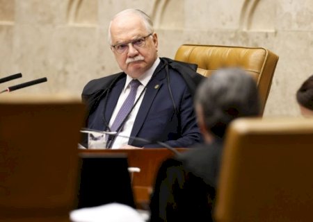 Em meio a crise, Fachin cancela sessão plenária desta quarta-feira