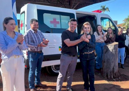 Douradina recebe ambulância Tipo A destinada por emenda parlamentar do senador Nelsinho Trad