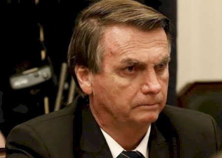 Defesa de Bolsonaro pede ao STF a suspensão do cumprimento da pena