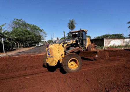 Prefeitura acelera recapeamento em Dourados com obras no fim de semana