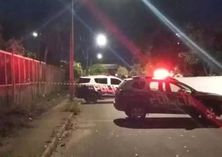 Suspeito de tentativa de roubo morre em confronto com a PM