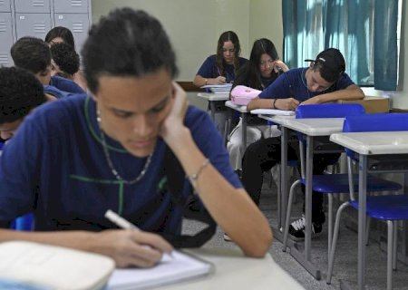 Estudantes de MS terão aulão gratuito de Redação e Biologia com foco no Enem